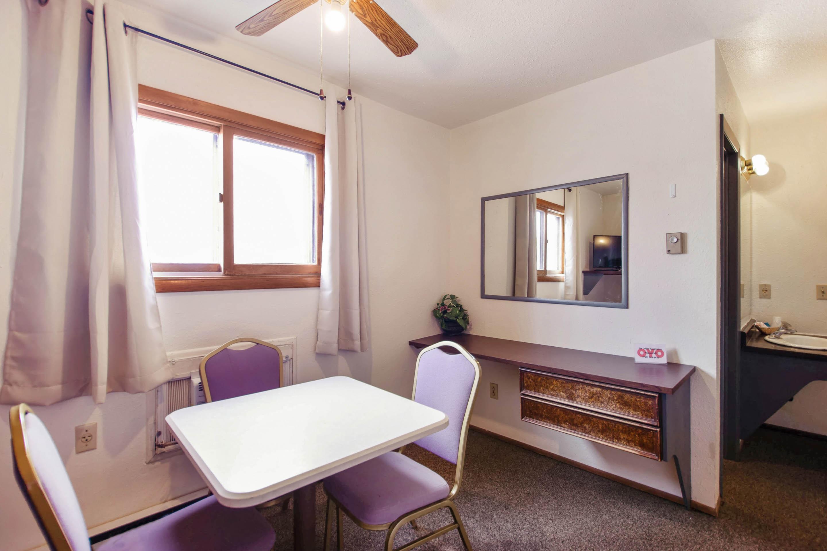 Oyo Hotel Cheyenne Wells - Us 40 المظهر الخارجي الصورة