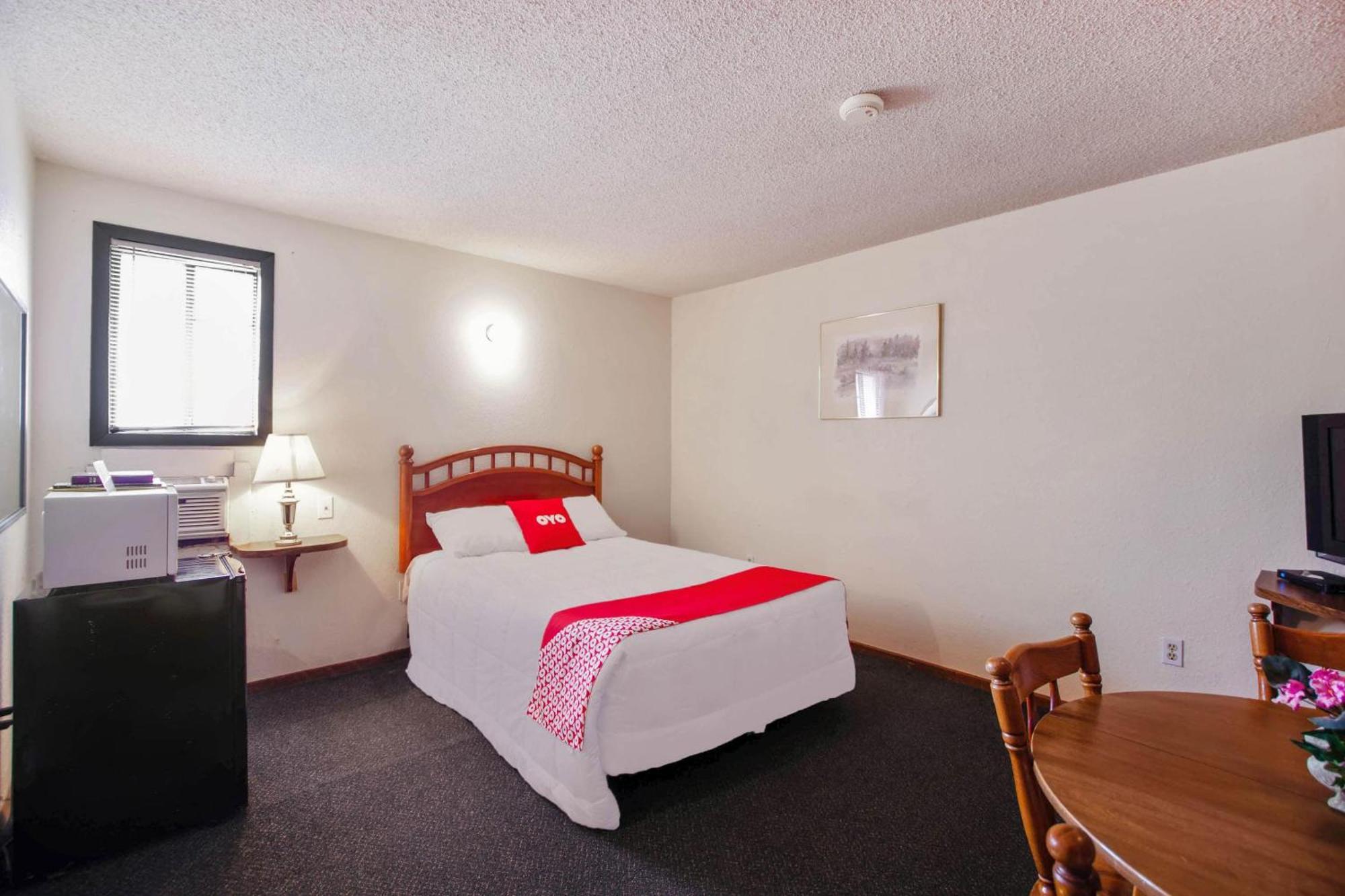 Oyo Hotel Cheyenne Wells - Us 40 المظهر الخارجي الصورة