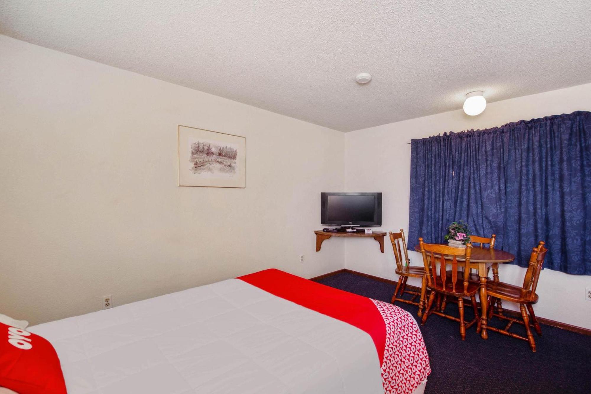 Oyo Hotel Cheyenne Wells - Us 40 المظهر الخارجي الصورة
