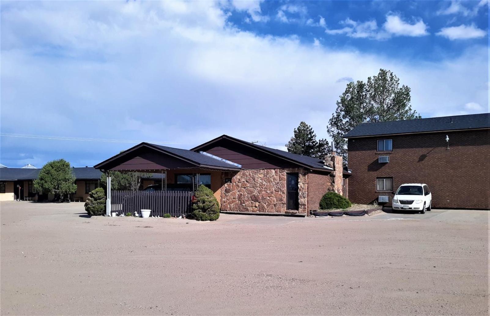 Oyo Hotel Cheyenne Wells - Us 40 المظهر الخارجي الصورة