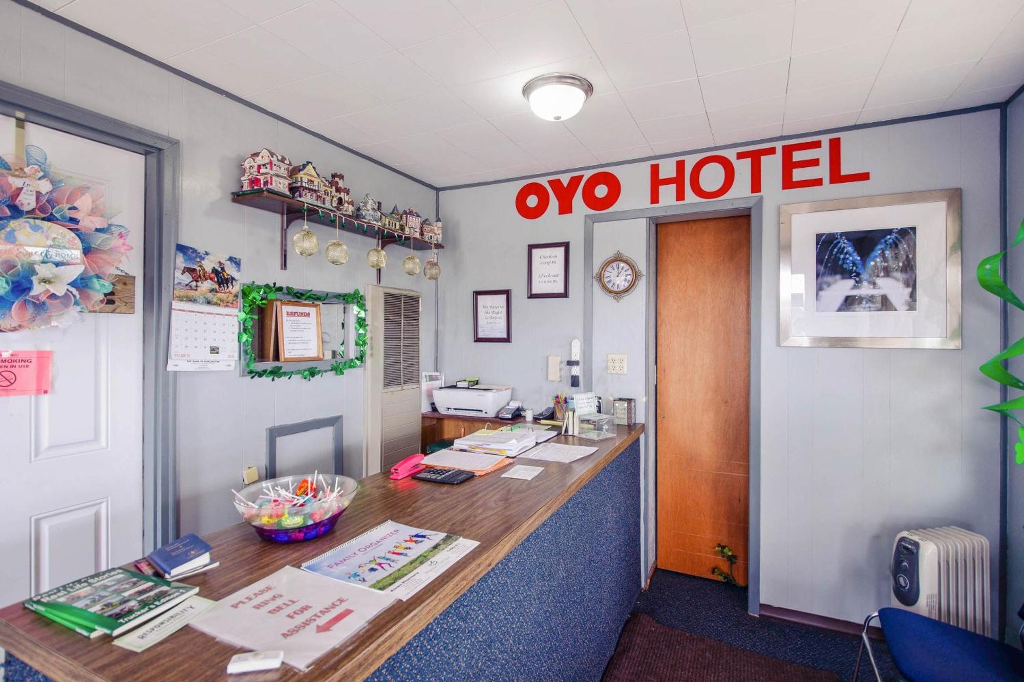 Oyo Hotel Cheyenne Wells - Us 40 المظهر الخارجي الصورة